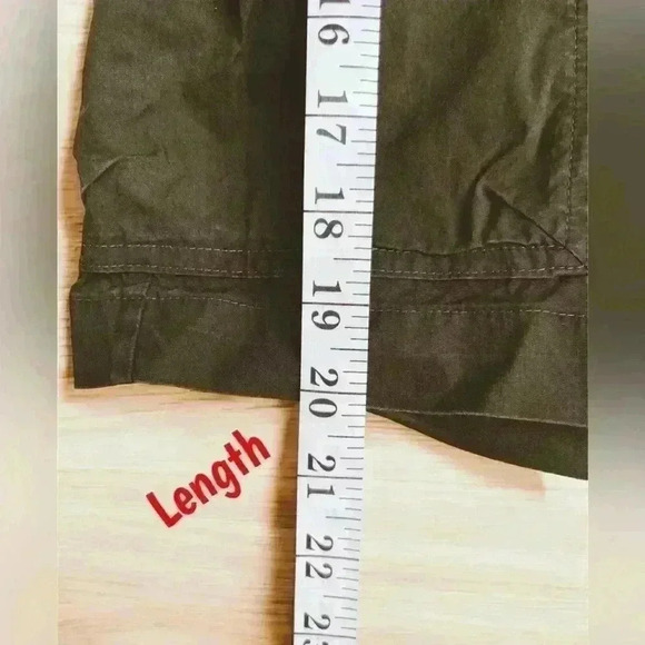 Nike Sport Essentials Men's Woven Unlined Utility Shorts Olive Green DM6833 355 - Picture 13 of 15